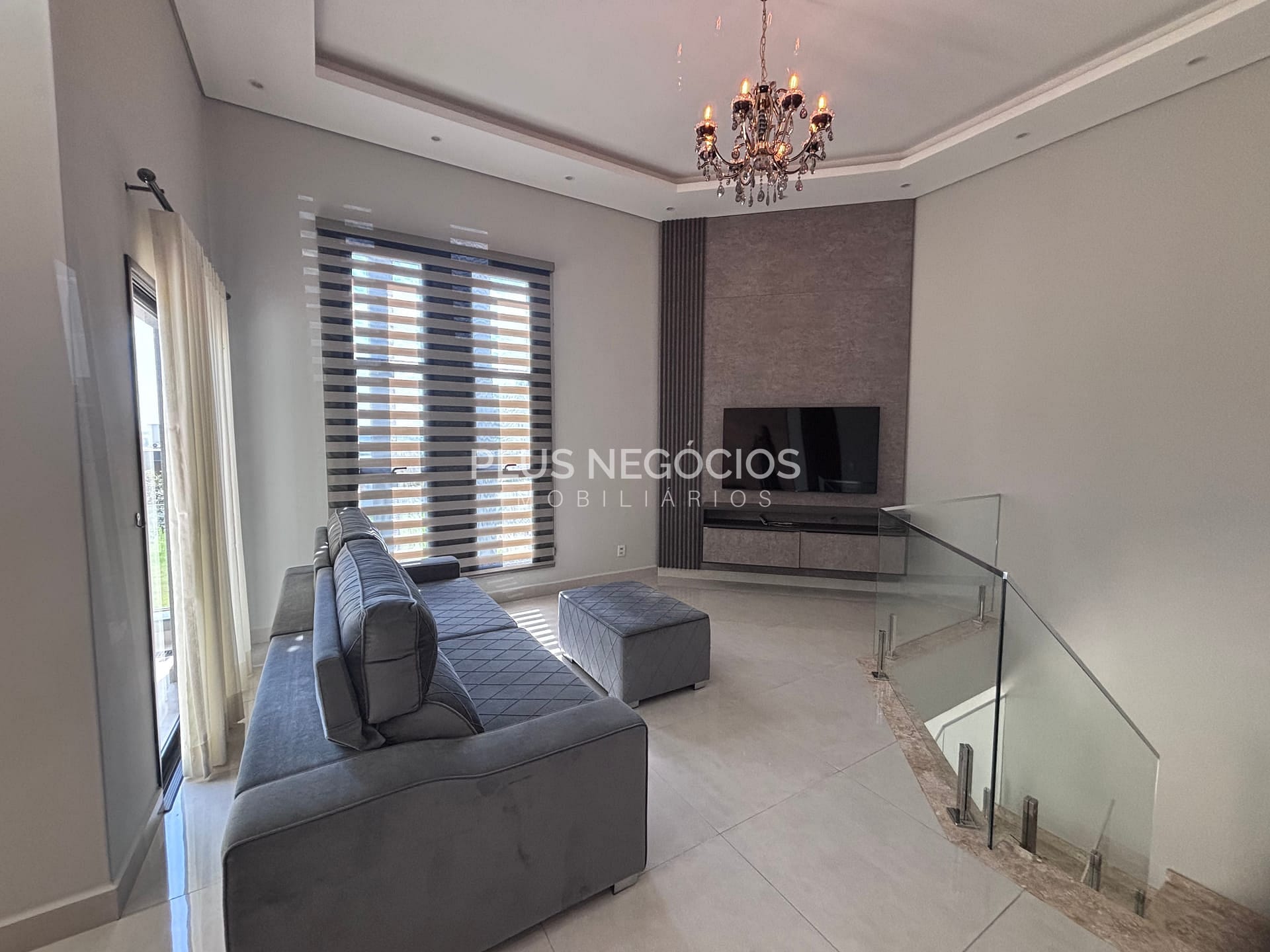 Casa à venda e aluguel com 4 quartos, 304m² - Foto 12