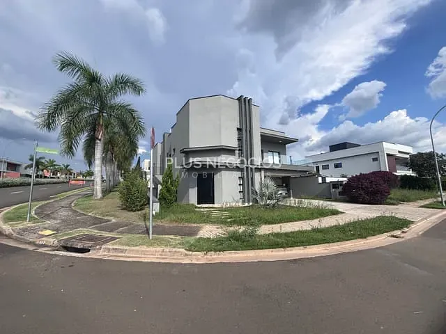Casa com 499m² 4 quartos e 4 banheiros, à venda ou para alugar, no bairro Alphaville Nova Esplanada 3 em Votorantim