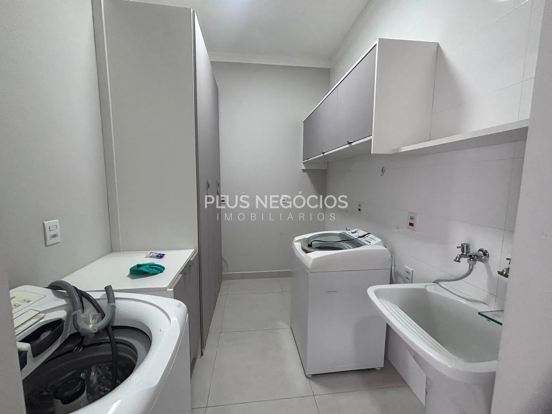 Casa, 4 quartos, 304 m² - Foto 30