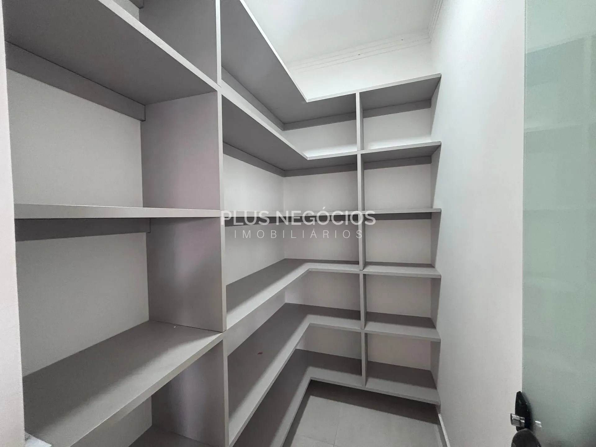 Casa, 4 quartos, 304 m² - Foto 29