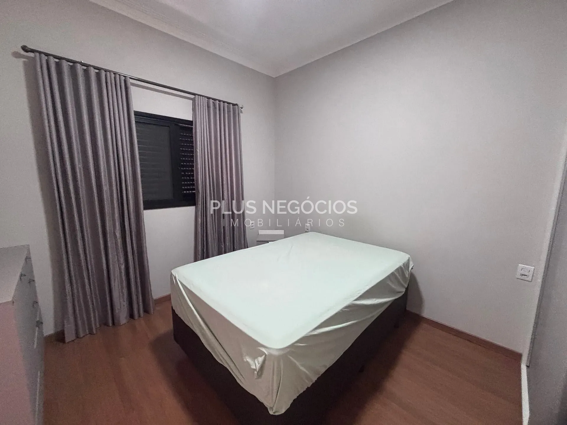 Casa, 4 quartos, 304 m² - Foto 35