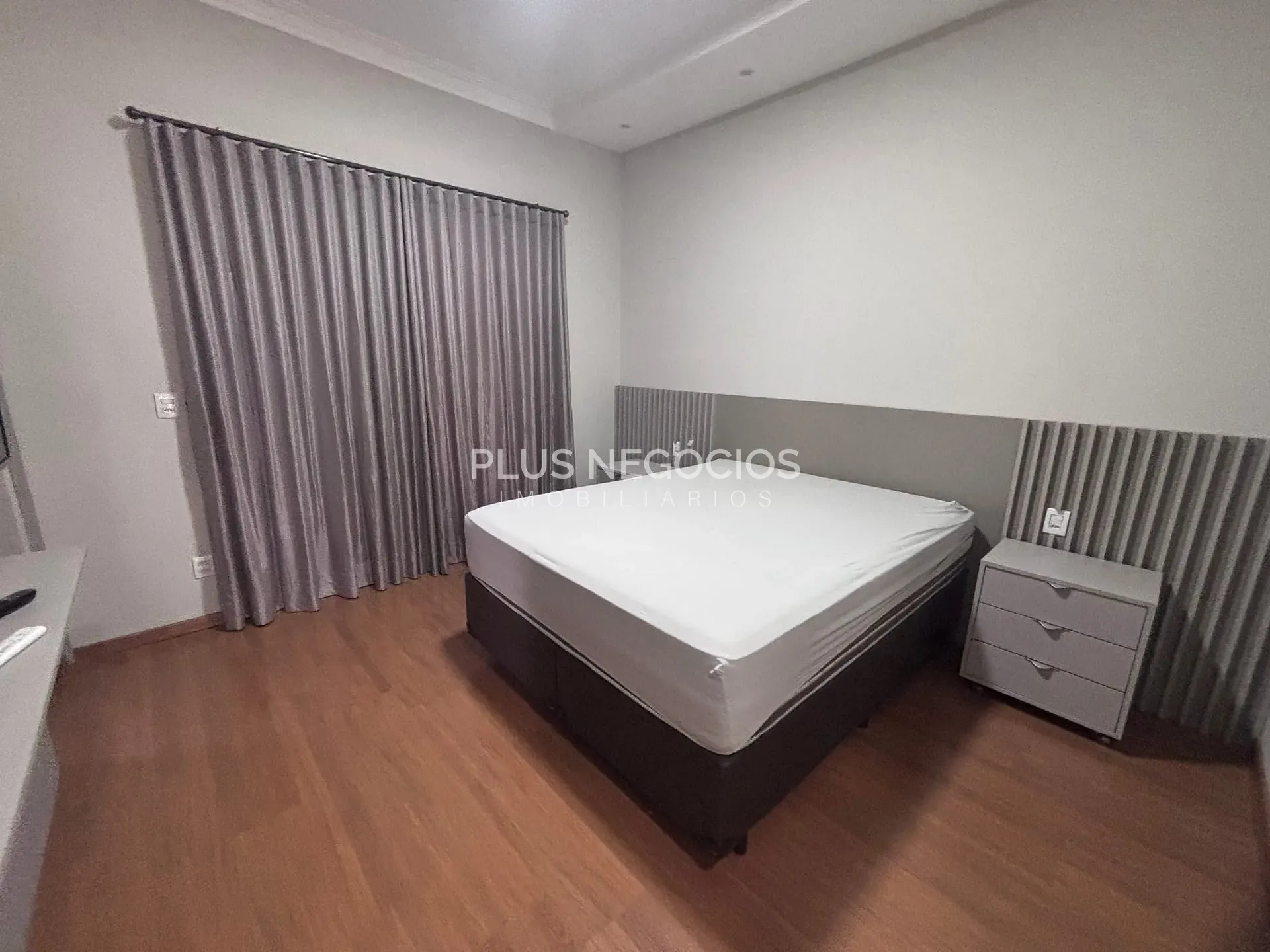 Casa, 4 quartos, 304 m² - Foto 36