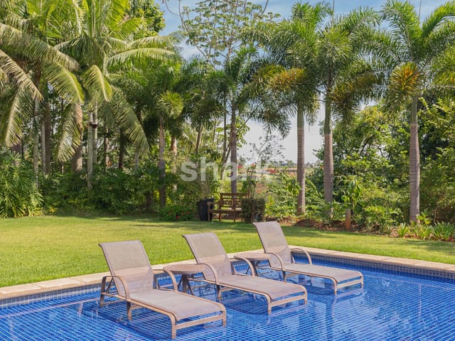 Casa com 2300m² 6 quartos e 7 banheiros, à venda ou para alugar, no bairro Condomínio Terras de São José em Itu
