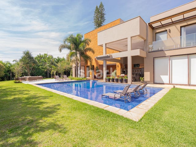Casa com 2300m² 6 quartos e 7 banheiros, à venda ou para alugar, no bairro Condomínio Terras de São José em Itu