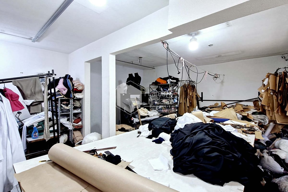 Casa, 3 quartos, 215 m² - Foto 32