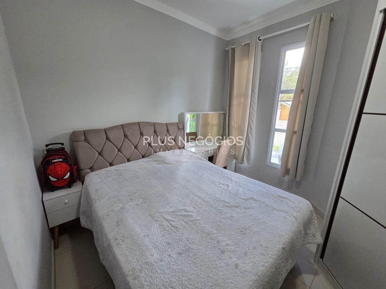 Casa à venda com 4 quartos, 168m² - Foto 17