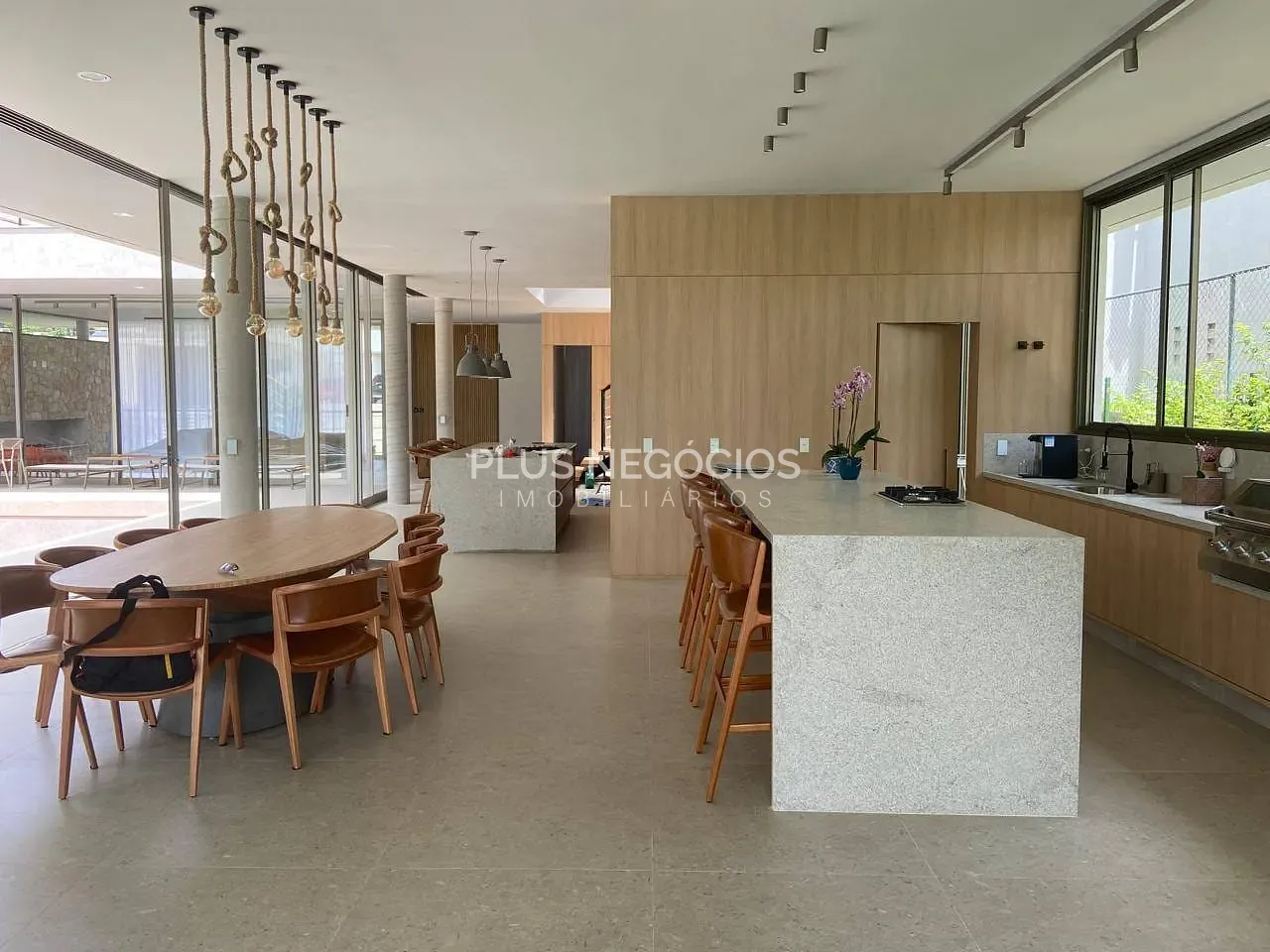Casa, 5 quartos, 704 m² - Foto 1