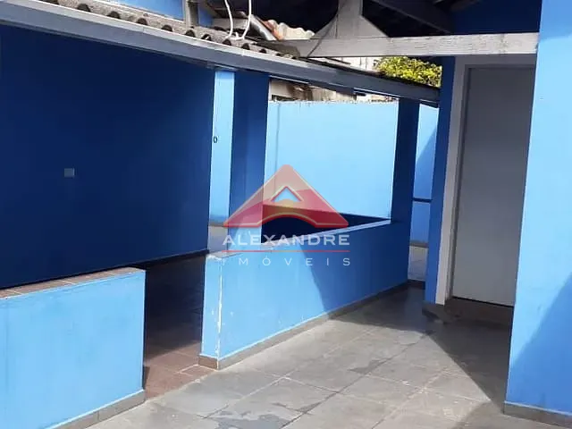 Casa com 250m² 3 quartos e 2 banheiros, à venda, no bairro Jardim Paraíso do Sol em São José dos Campos