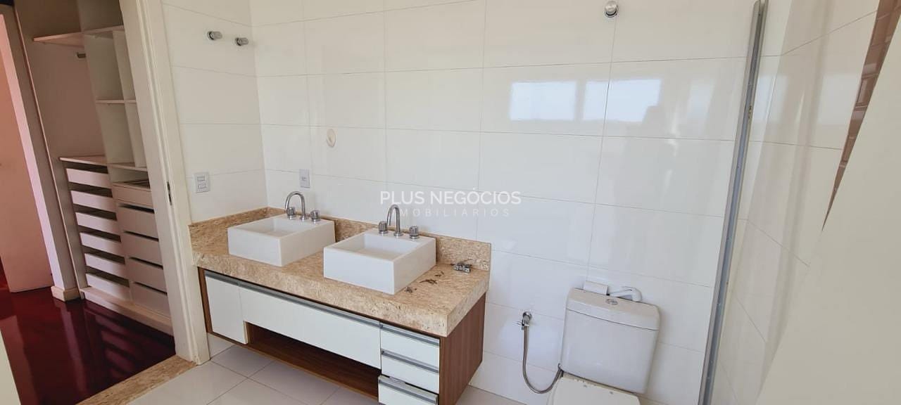Casa à venda com 3 quartos, 233m² - Foto 20