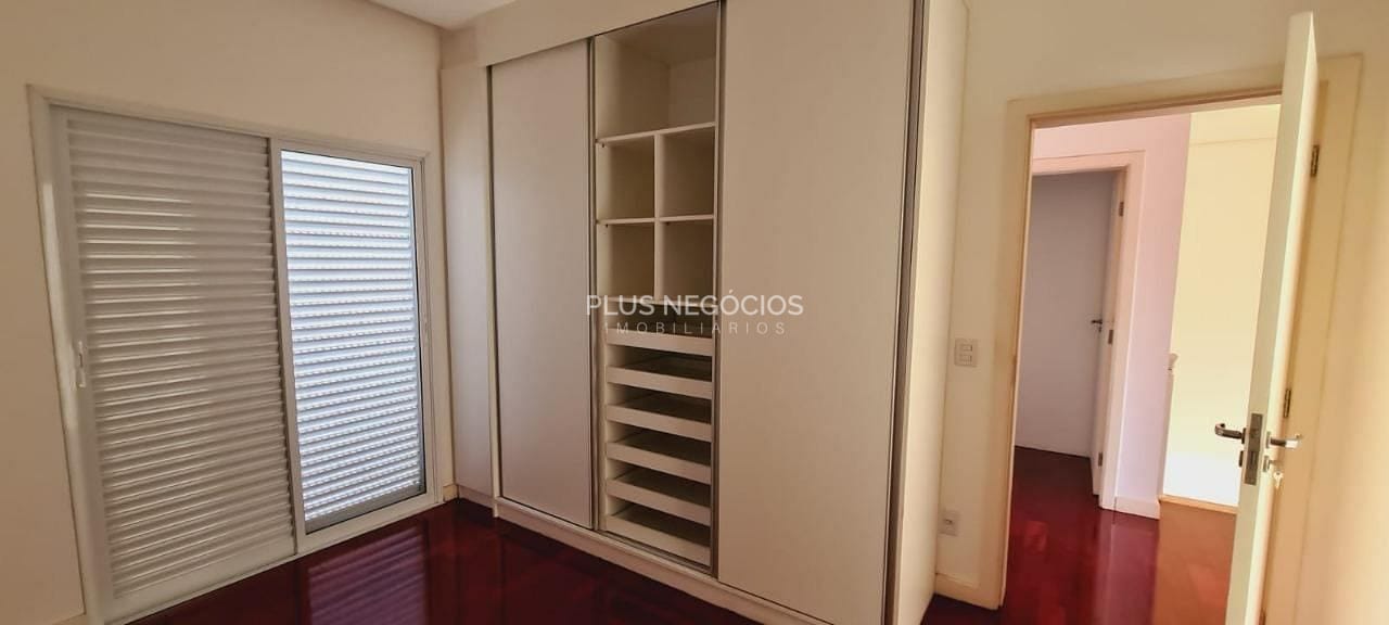 Casa à venda com 3 quartos, 233m² - Foto 16
