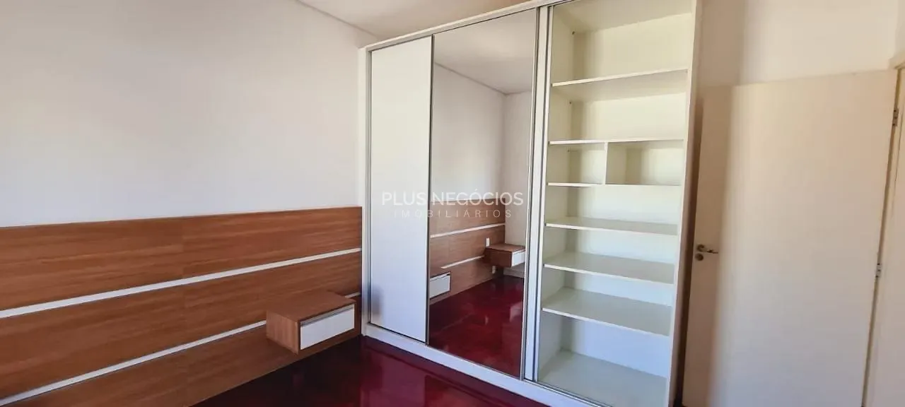Casa, 3 quartos, 233 m² - Foto 13
