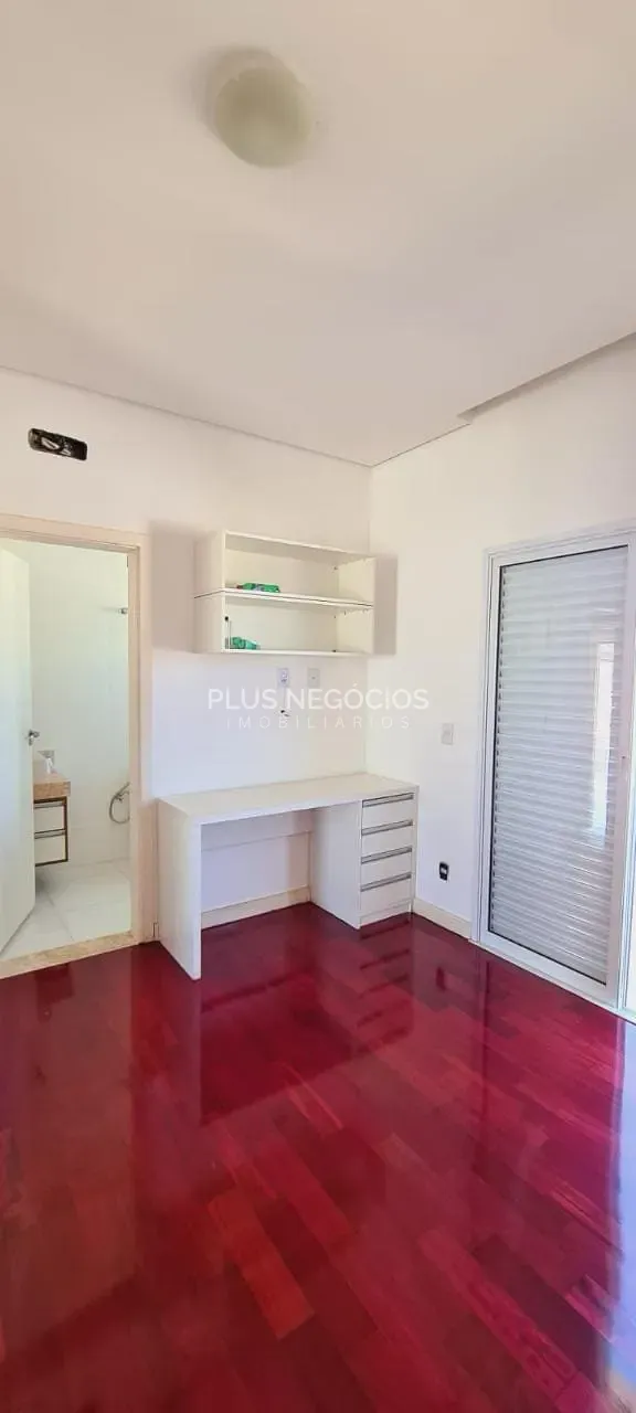 Casa, 3 quartos, 233 m² - Foto 17