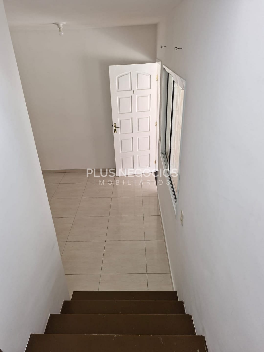 Casa à venda com 2 quartos, 69m² - Foto 8