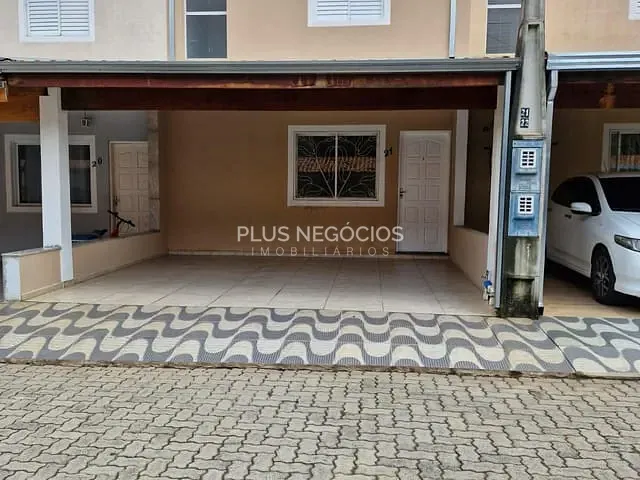 Casa 2 quartos e 2 banheiros, à venda, no bairro Lopes de Oliveira em Sorocaba