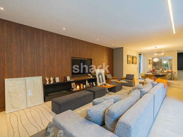 Casa com 502m² 3 quartos e 5 banheiros, à venda, no bairro Tamboré em Santana de Parnaíba