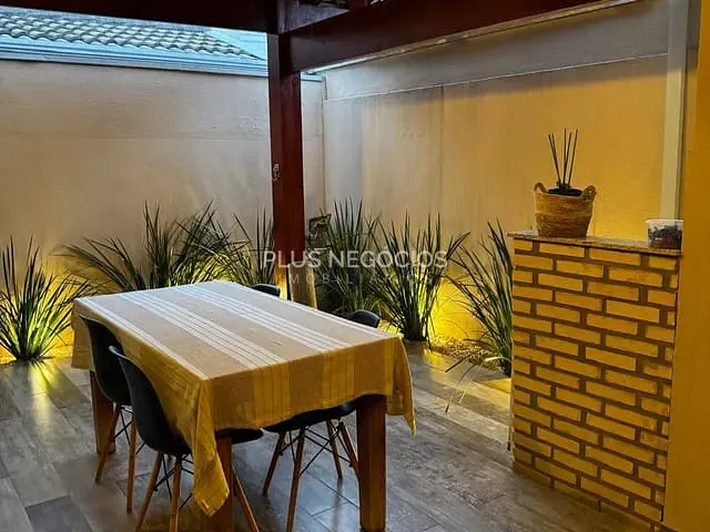 Casa com 154m² 3 quartos e 3 banheiros, à venda, no bairro Jardim Guarujá em Sorocaba