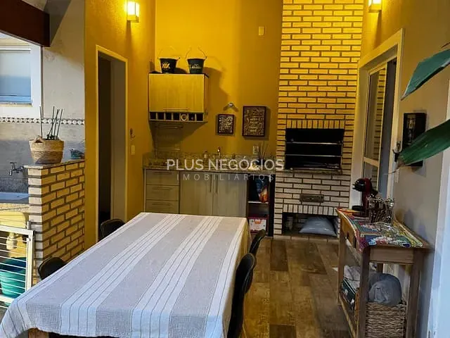 Casa com 154m² 3 quartos e 3 banheiros, à venda, no bairro Jardim Guarujá em Sorocaba