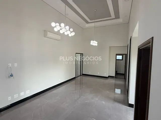 Casa com 452m² 2 quartos e 4 banheiros, à venda ou para alugar, no bairro Alphaville Nova Esplanada 3 em Votorantim