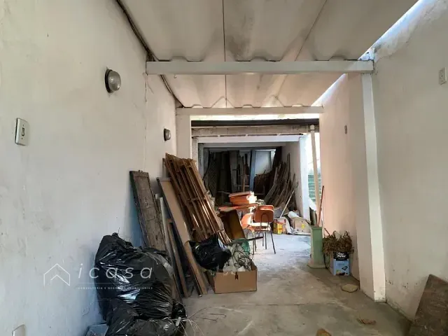 Casa com 300m² 3 quartos e 2 banheiros, à venda, no bairro Vera Cruz em Caçapava