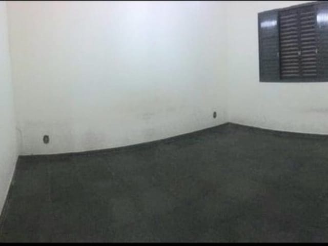 Casa com 250m² 3 quartos e 2 banheiros, à venda, no bairro Jardim Independência em Taubaté