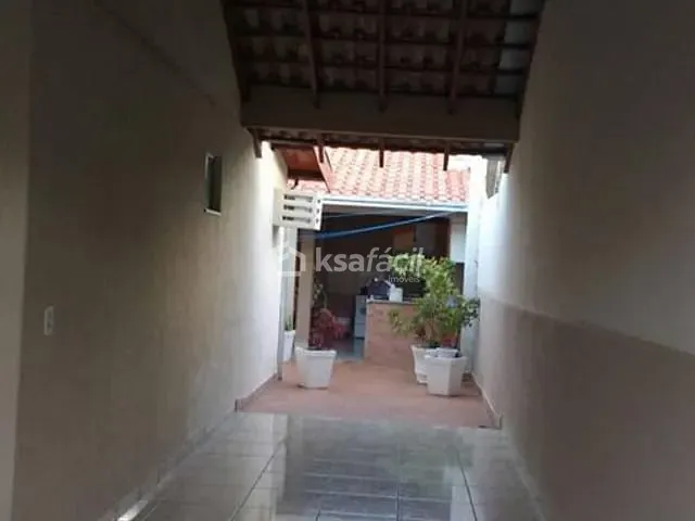 Casa com 200m² 2 quartos e 1 banheiro, à venda, no bairro Conjunto Iracy Coelho III em Campo Grande