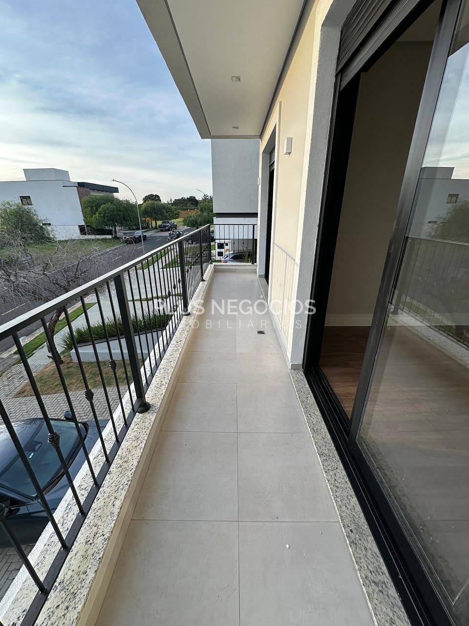 Casa para alugar com 3 quartos, 300m² - Foto 37