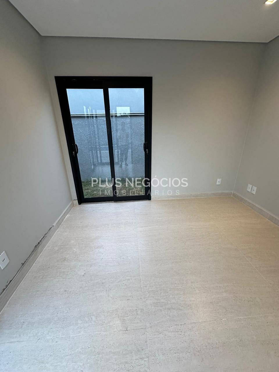 Casa para alugar com 3 quartos, 300m² - Foto 55