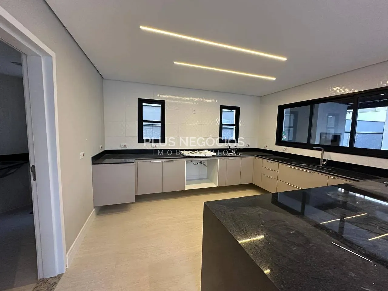 Casa, 3 quartos, 300 m² - Foto 20