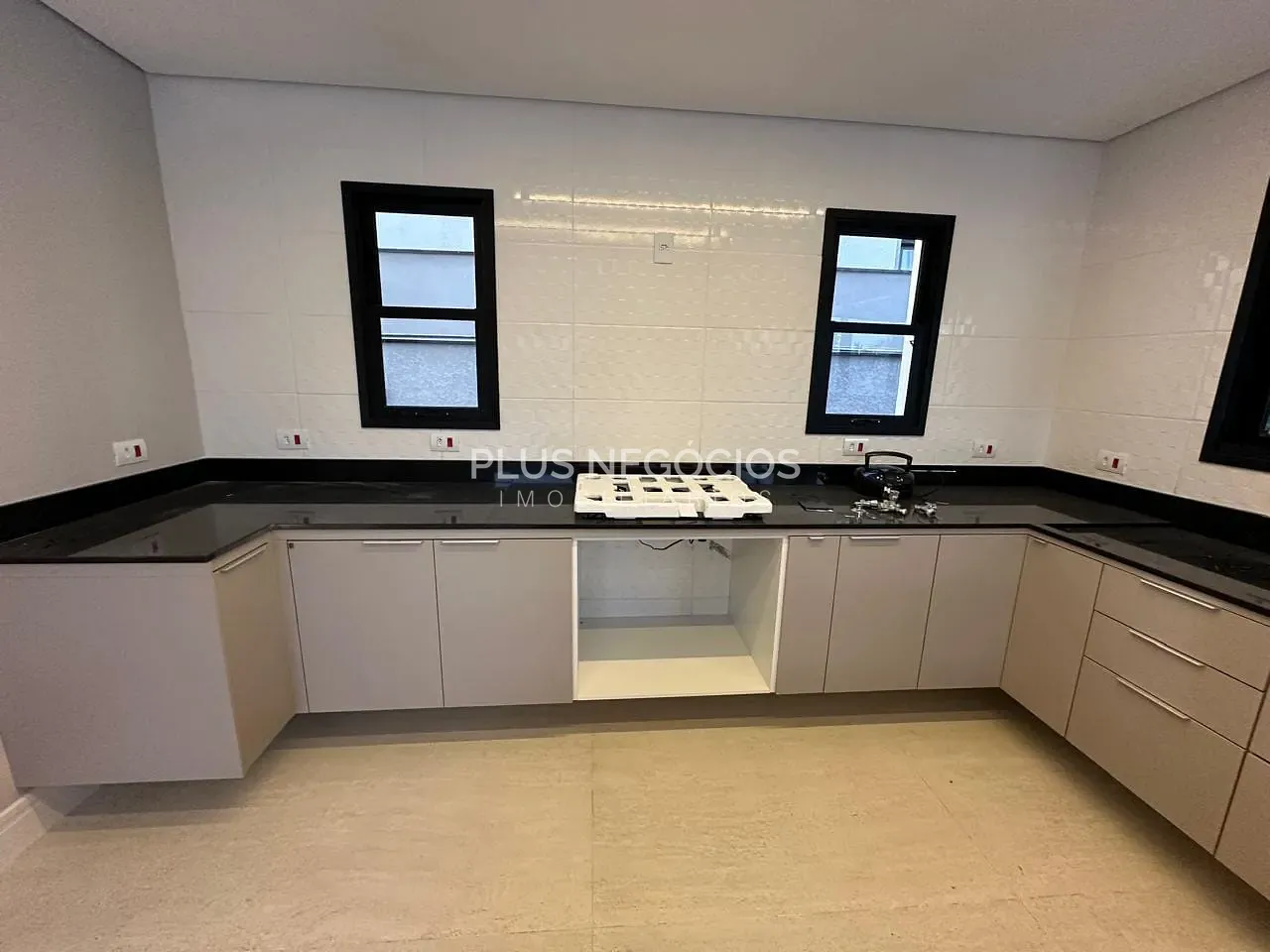 Casa, 3 quartos, 300 m² - Foto 16