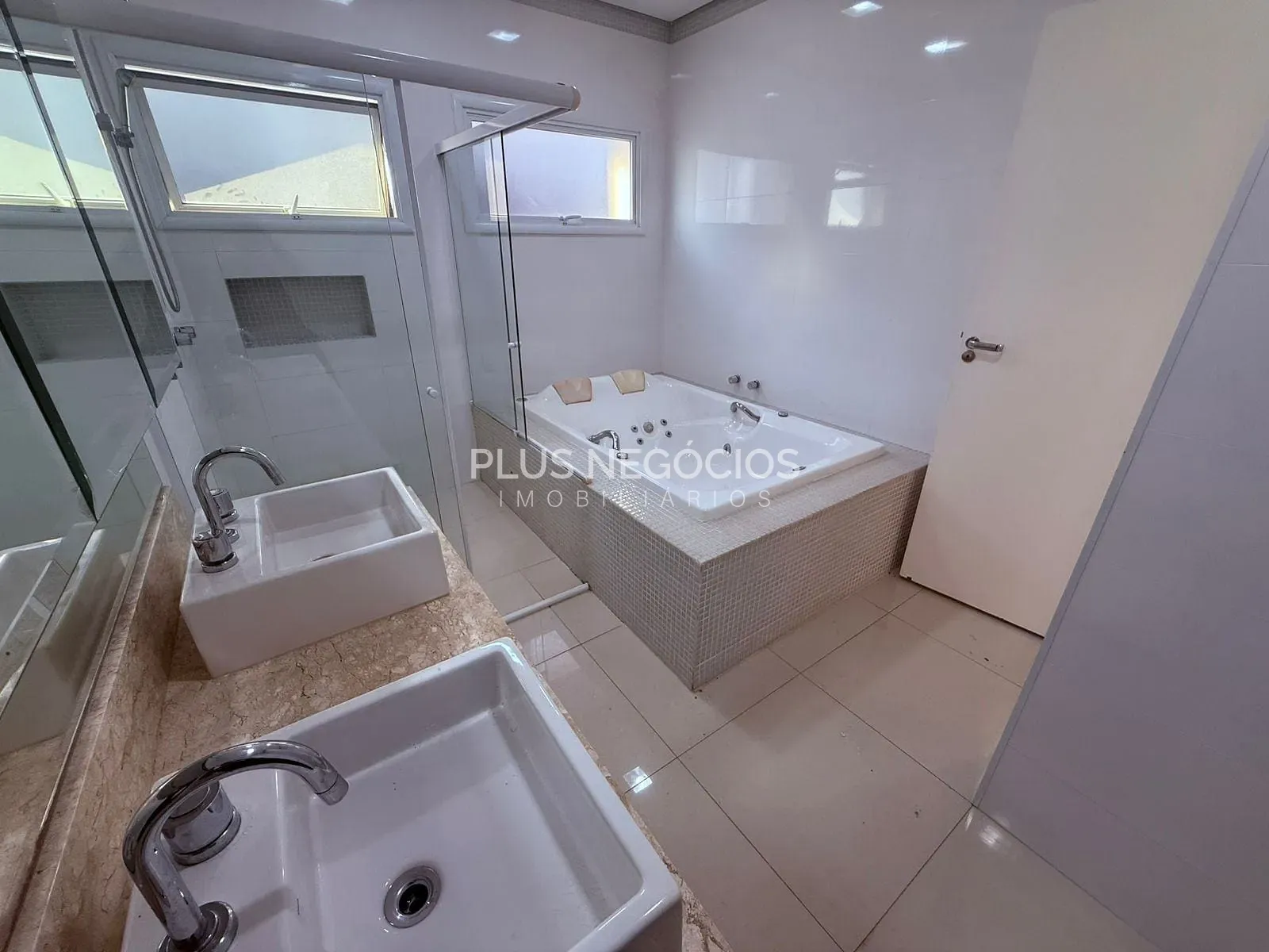 Casa, 3 quartos, 224 m² - Foto 25