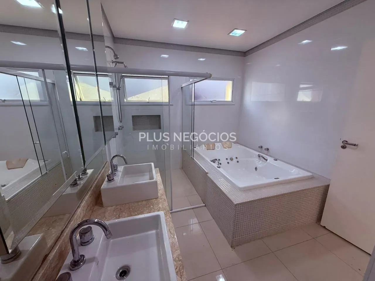 Casa, 3 quartos, 224 m² - Foto 26
