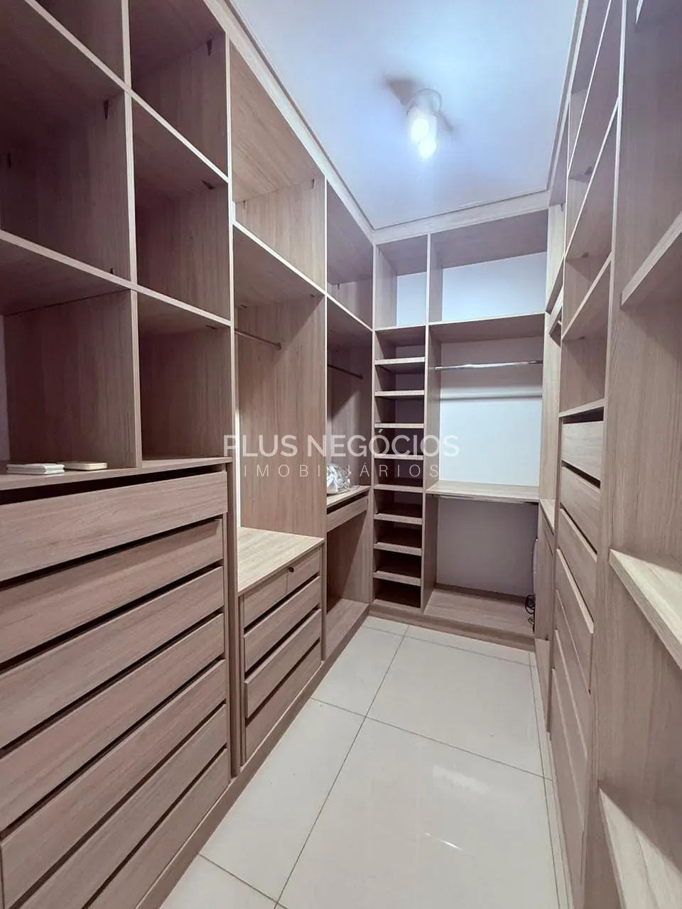 Casa, 3 quartos, 224 m² - Foto 28