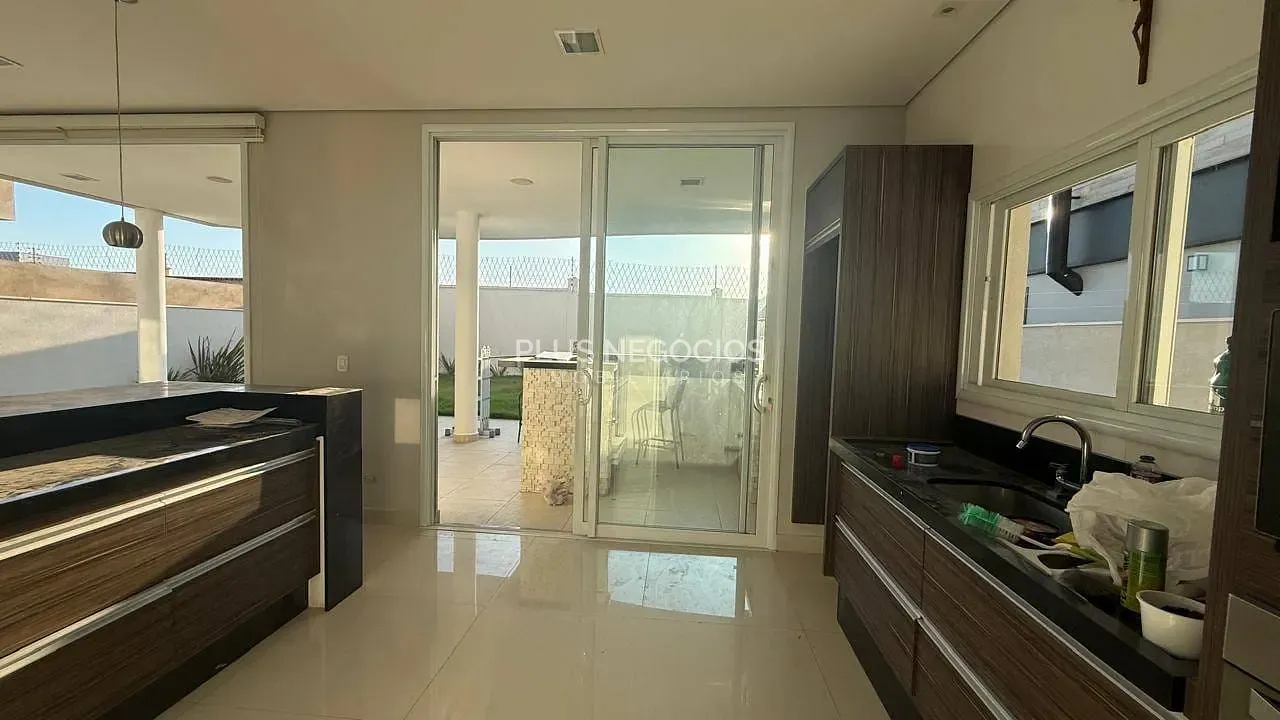 Casa, 3 quartos, 224 m² - Foto 11