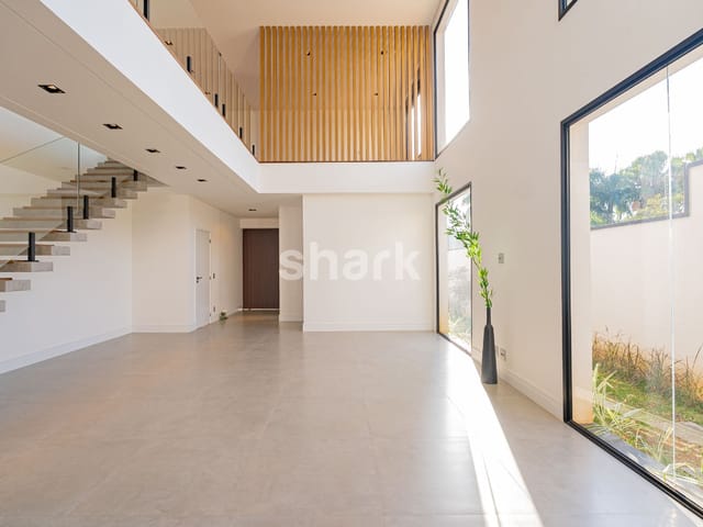 Casa com 465m² 4 quartos e 7 banheiros, à venda, no bairro Alphaville em Santana de Parnaíba