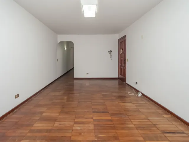 Foto do Casa - Casa para venda e locação em Vila Olímpia com 4 quartos, sendo 2 suítes, 208m² | Lares e Andares Imóveis