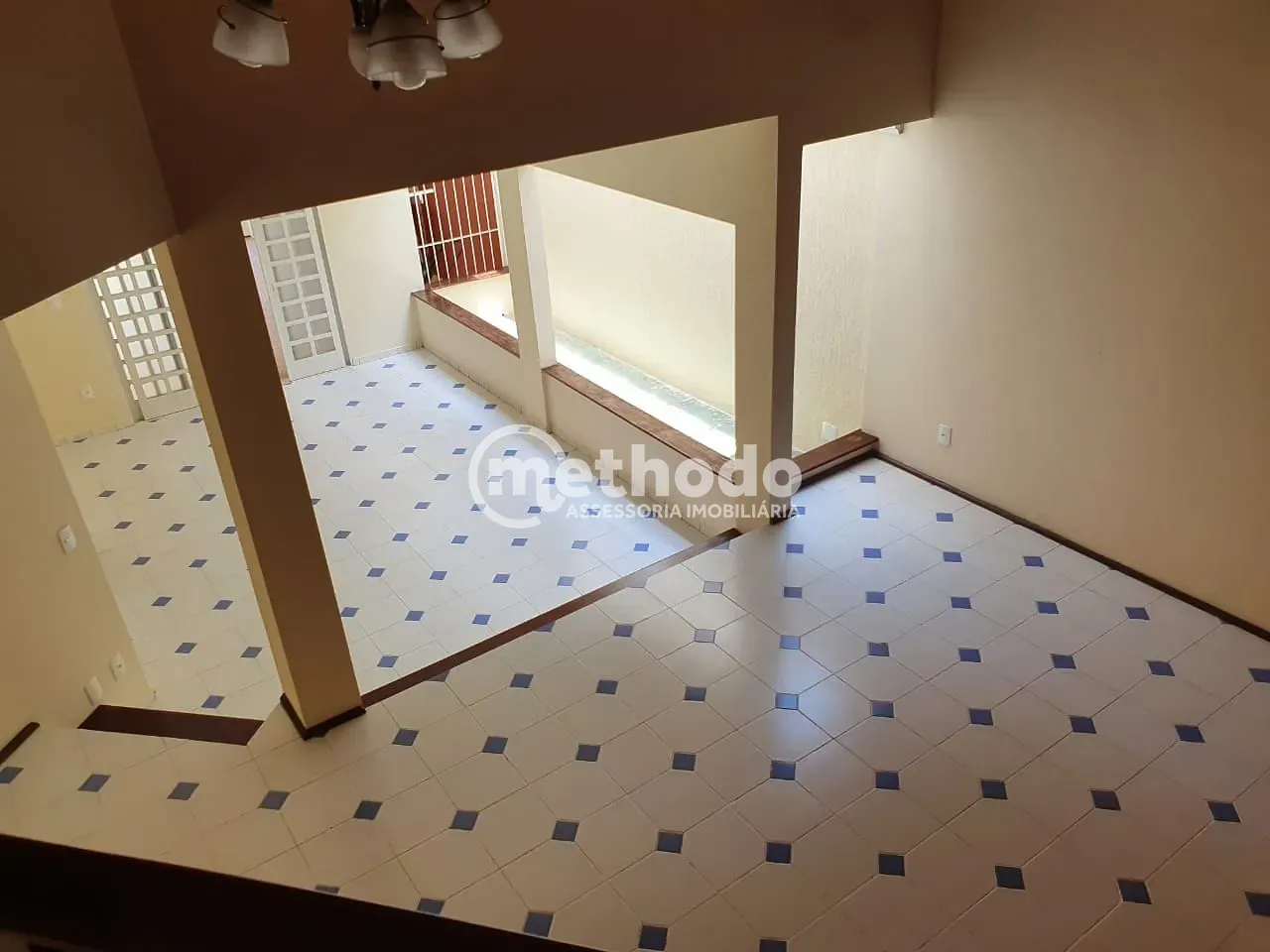 Casa, 5 quartos, 350 m² - Foto 4