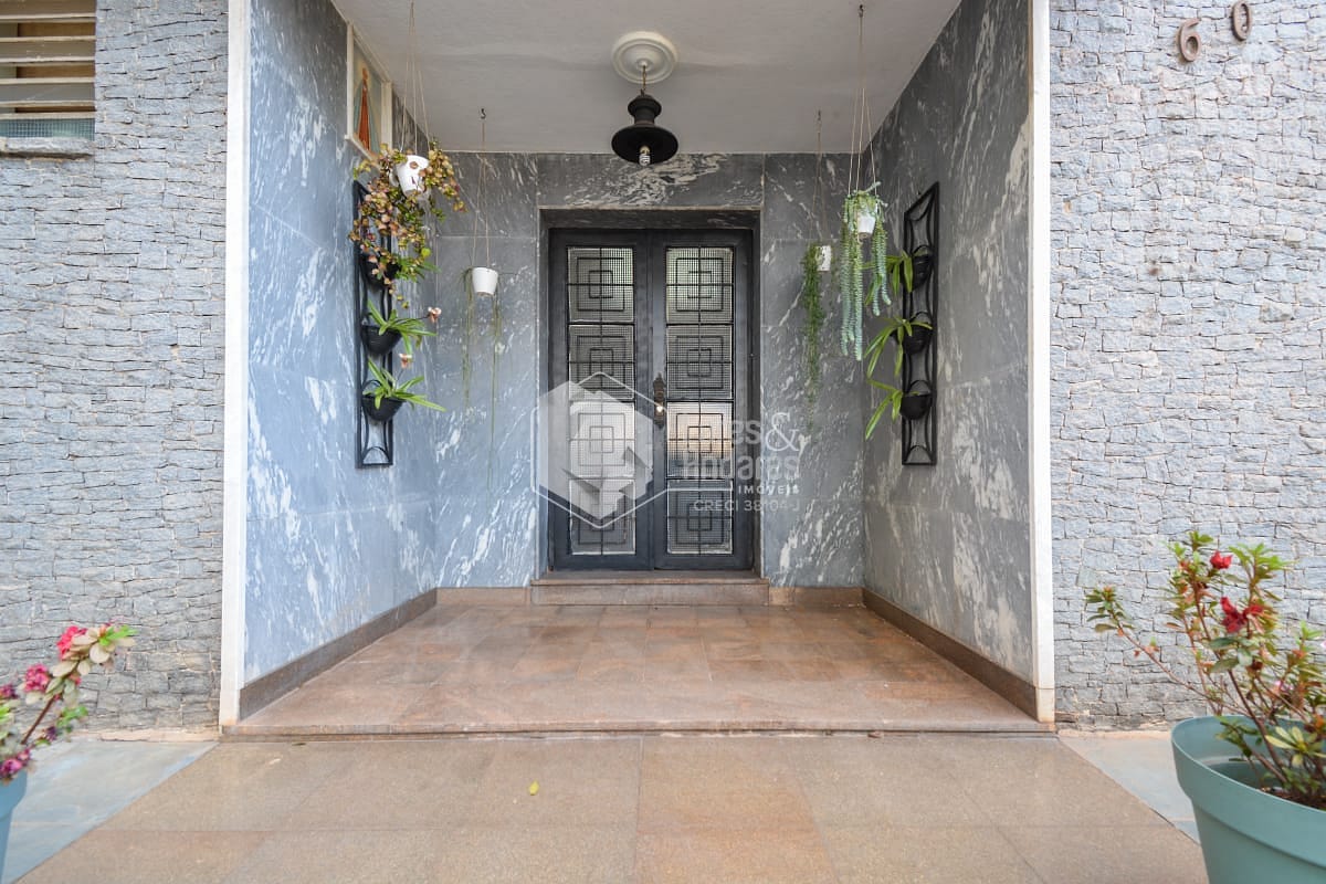 Casa, 4 quartos, 275 m² - Foto 31