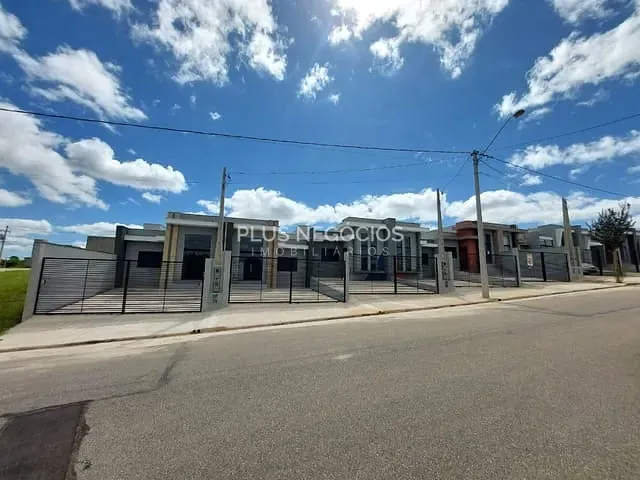 Casa com 150m² 3 quartos e 1 banheiro, à venda, no bairro são lucas em Salto de Pirapora