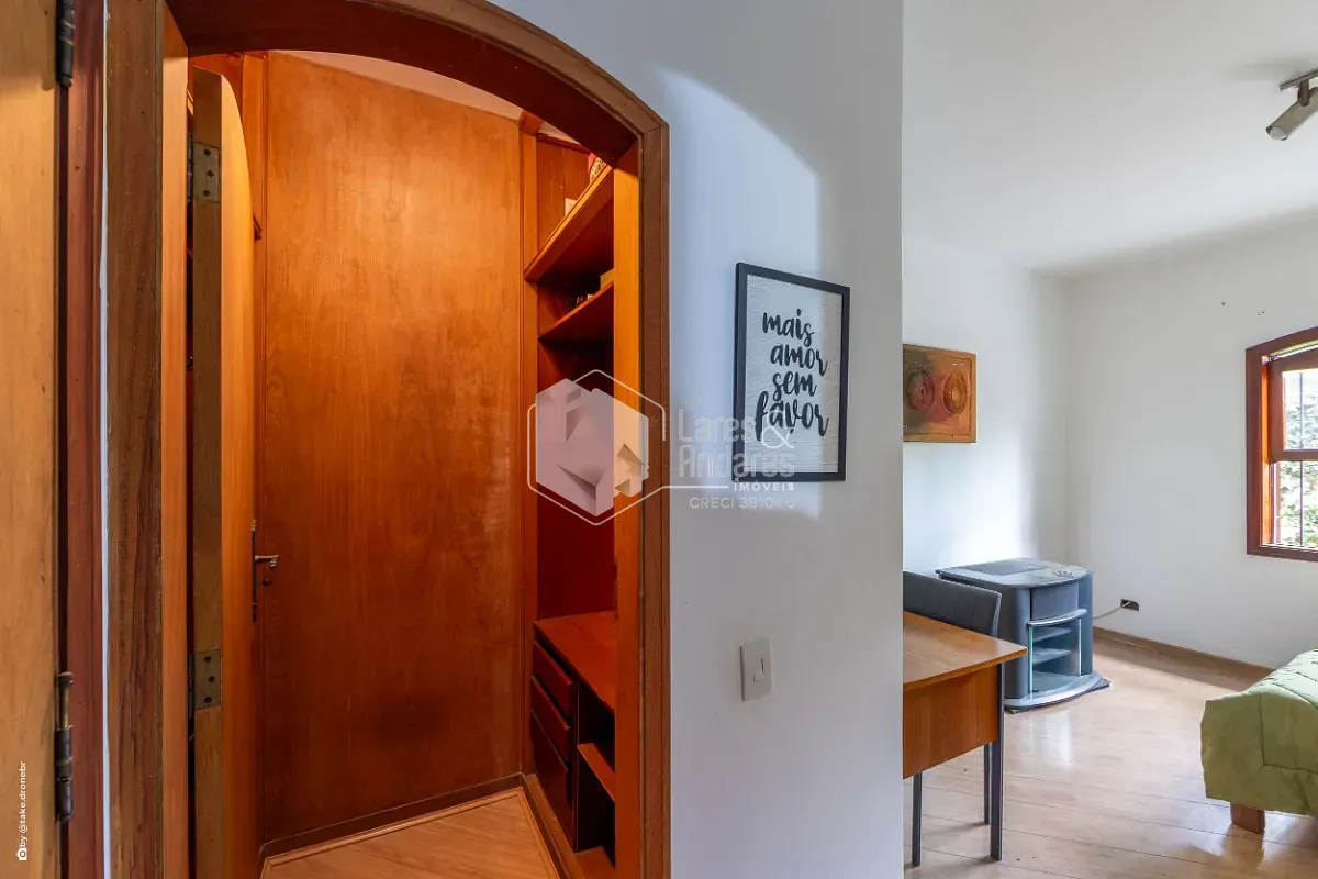 Casa, 4 quartos, 280 m² - Foto 31