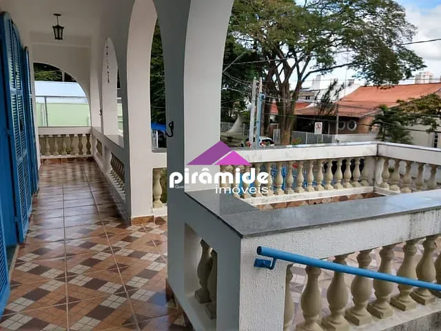Casa 3 quartos e 2 banheiros, à venda, no bairro Jardim Esplanada em São José dos Campos