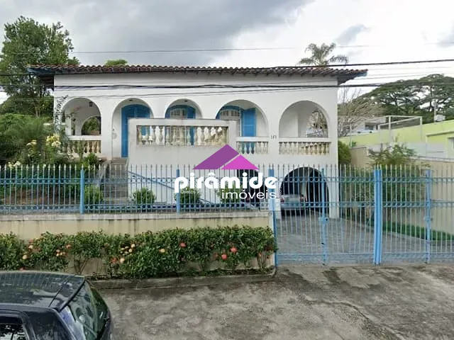 Casa 3 quartos e 2 banheiros, à venda, no bairro Jardim Esplanada em São José dos Campos
