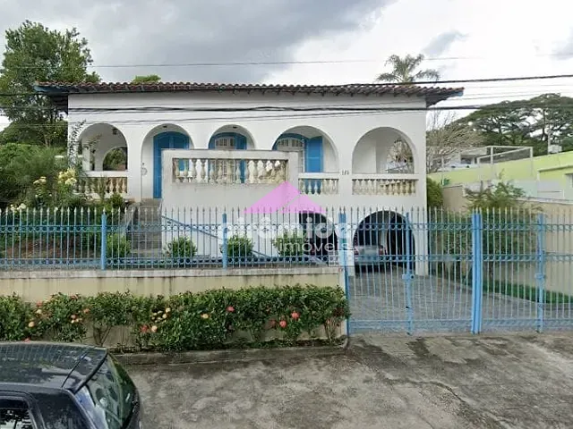 Casa 3 quartos e 2 banheiros, à venda, no bairro Jardim Esplanada em São José dos Campos