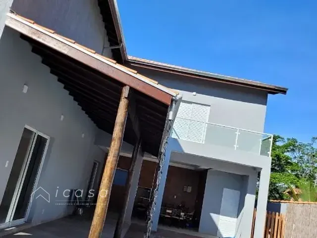 Casa com 300m² 3 quartos e 2 banheiros, à venda, no bairro Massaguaçu em Caraguatatuba