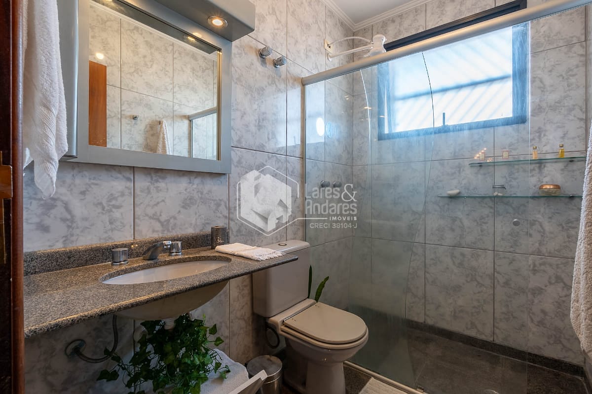 Casa, 3 quartos, 242 m² - Foto 45