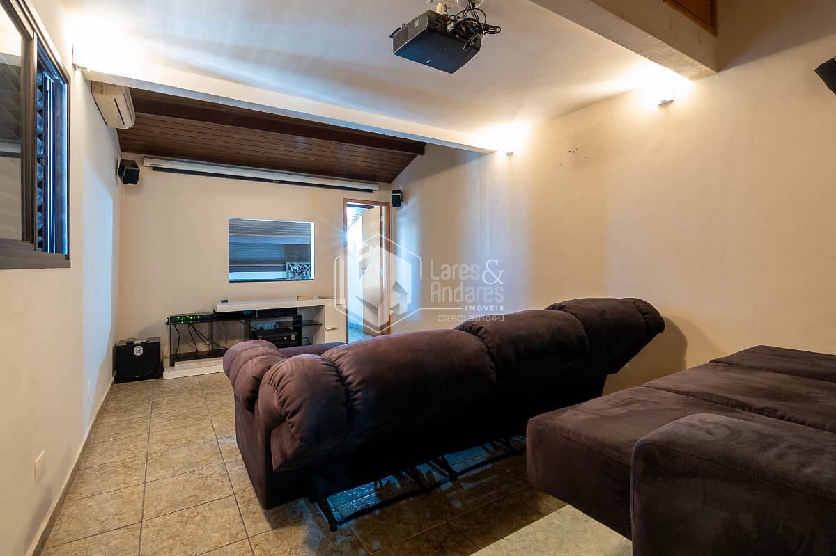 Casa, 3 quartos, 242 m² - Foto 49