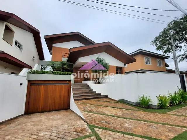 Casa com 360m² 4 quartos e 2 banheiros, à venda, no bairro Jardim das Colinas em São José dos Campos