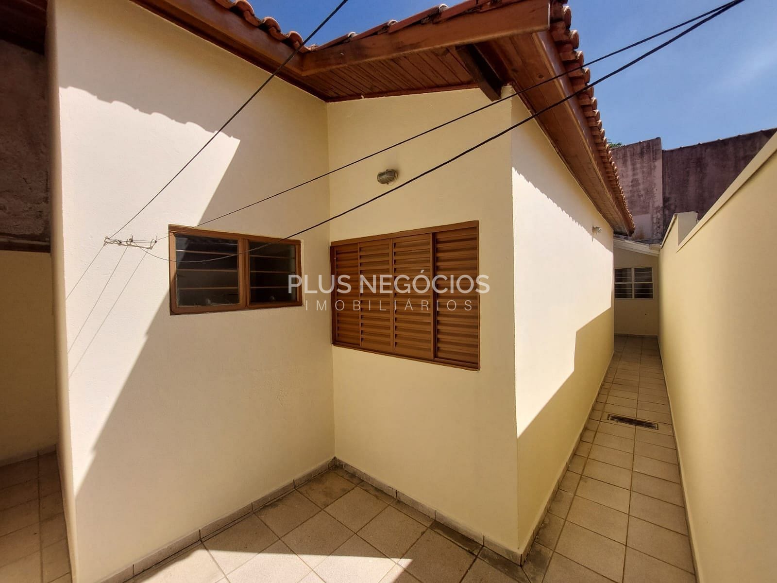 Casa à venda com 2 quartos, 75m² - Foto 21