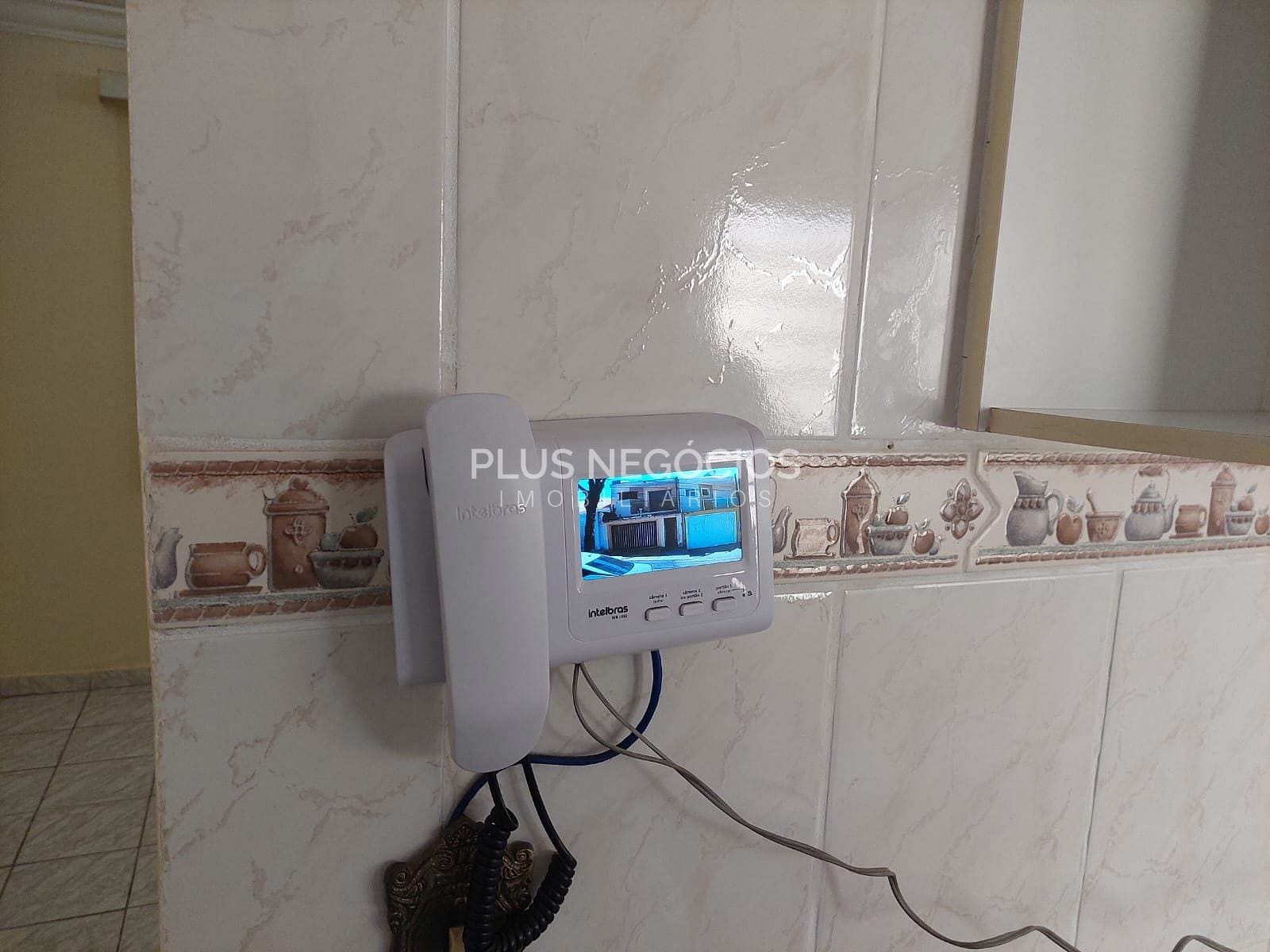 Casa à venda com 2 quartos, 75m² - Foto 13