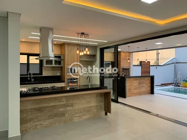 Casa com 360m² 4 quartos e 6 banheiros, à venda, no bairro Swiss Park em Campinas
