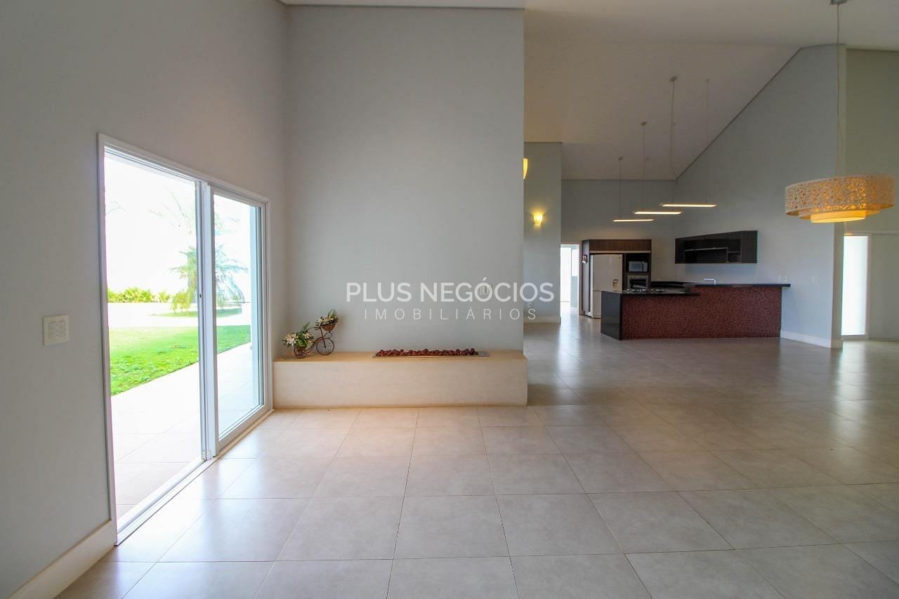 Casa à venda e aluguel com 4 quartos, 453m² - Foto 11